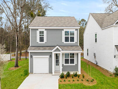 Photo 1 of 23 : 1785 Gordon Road