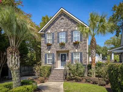 Photo 1 of 25 : 812 Harbor Place Drive