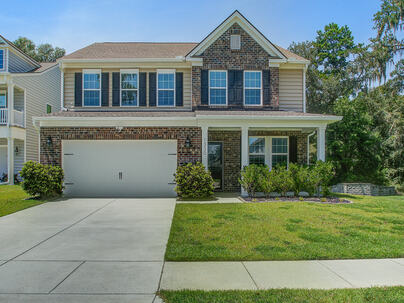 Photo 1 of 25 : 1330 Berry Grove Drive
