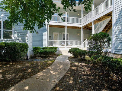 Photo 1 of 25 : 2347 Tall Sail Drive, #204d