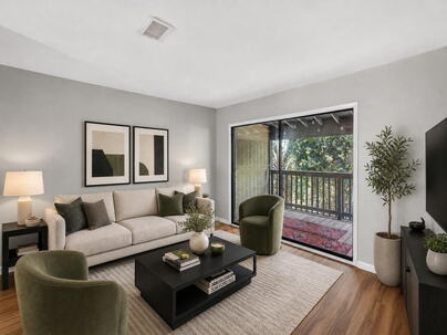 Photo 1 of 25 : 1530 Fort Johnson Road, #Apt 1l
