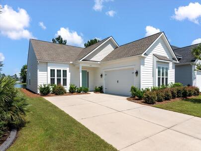 Photo 1 of 25 : 662 Marsh Cove Circle