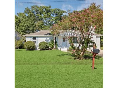 Photo 1 of 25 : 4622 Glenn Street