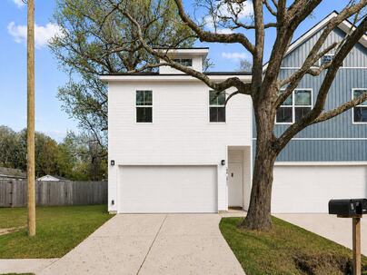 Photo 1 of 25 : 5742 Salvo Street, #3