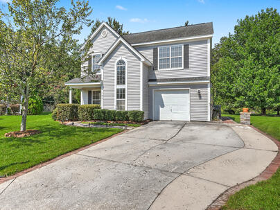 Photo 1 of 25 : 109 Creekside Drive