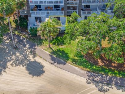 Photo 1 of 25 : 255 Driftwood Lane
