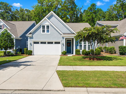 Photo 1 of 25 : 1098 Old Field Drive