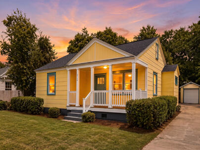Photo 1 of 25 : 2119 Thornlee Drive