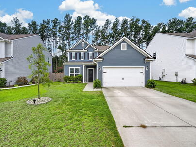 Photo 1 of 25 : 215 Shadybrook Drive