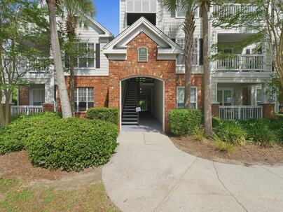 Photo 1 of 21 : 45 Sycamore Avenue, #1434