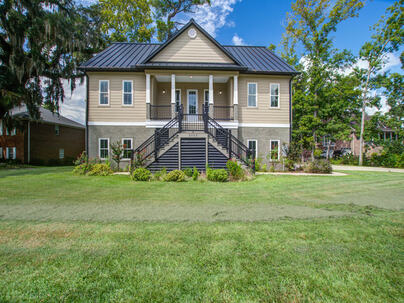 Photo 1 of 25 : 2003 Wharf Landing Court