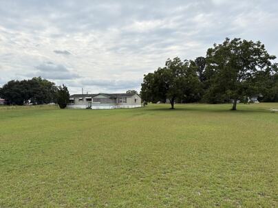 Photo 1 of 3 : 4478 Old State Road