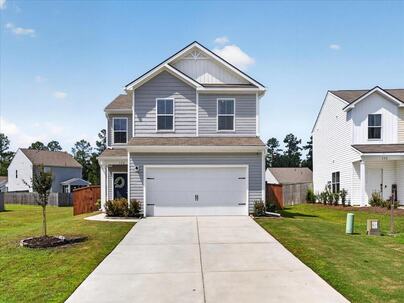 Photo 1 of 25 : 150 Pine Crest View Drive