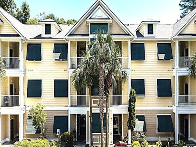 Photo 1 of 25 : 7134 Indigo Palms Way