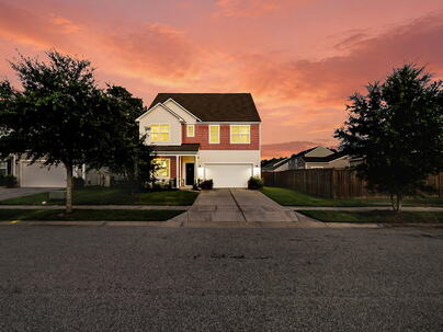 Photo 1 of 25 : 1768 Grovehurst Drive
