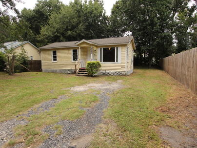 Photo 1 of 19 : 1705 Sailfish Drive