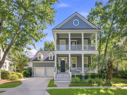 Photo 1 of 25 : 1147 Blakeway Street