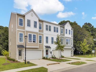 Photo 1 of 25 : 150 Fernbank Road