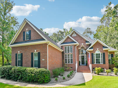 Photo 1 of 25 : 170 Scalybark Road