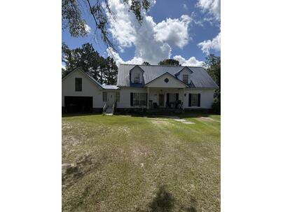 Photo 1 of 3 : 702 Sidneys Road
