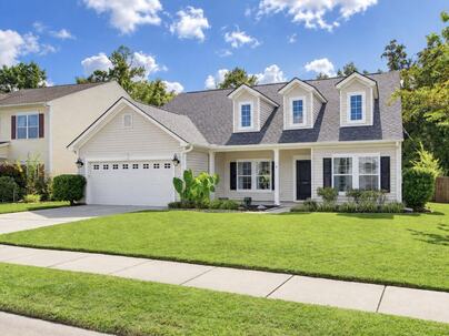 Photo 1 of 25 : 514 Mountain Laurel Circle