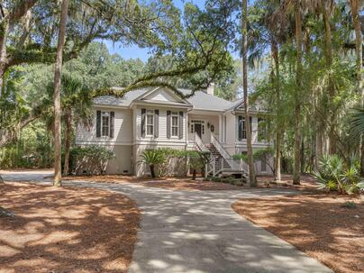 Photo 1 of 25 : 2656 Seabrook Island Road
