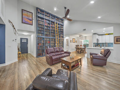 Photo 1 of 25 : 1756 Sandcroft Drive