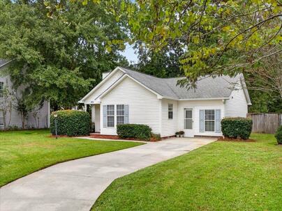 Photo 1 of 25 : 2876 Moss Oak Lane