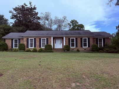 Photo 1 of 8 : 3222 Dibble Street