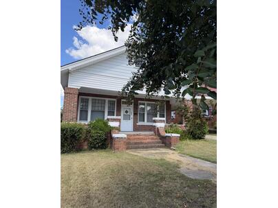Photo 1 of 13 : 260 Green Street