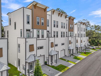 Photo 1 of 25 : 1150 Valdosta Street, #203