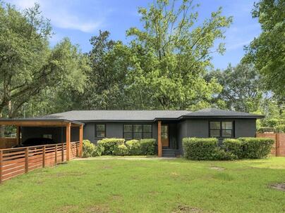 Photo 1 of 25 : 1146 Browning Road