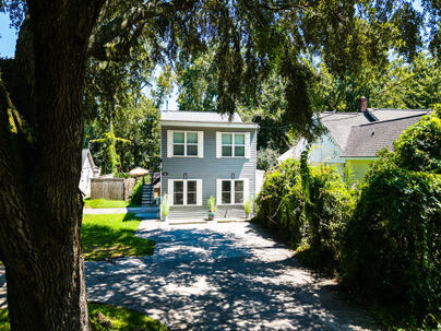 Photo 1 of 25 : 428 Riverland Drive, #A & B