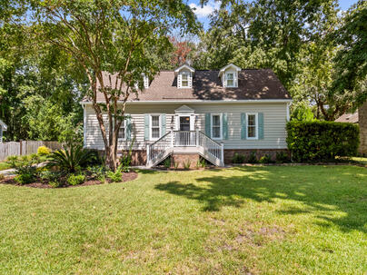 Photo 1 of 25 : 1418 Inland Creek Way