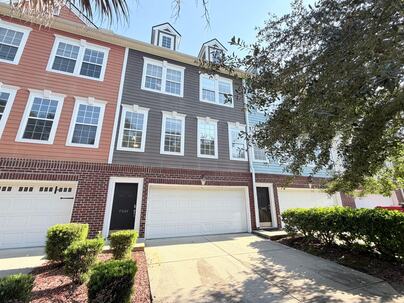Photo 1 of 17 : 9004 Parlor Drive