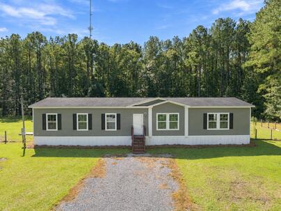 Photo 1 of 25 : 8149 Bing Hill Road