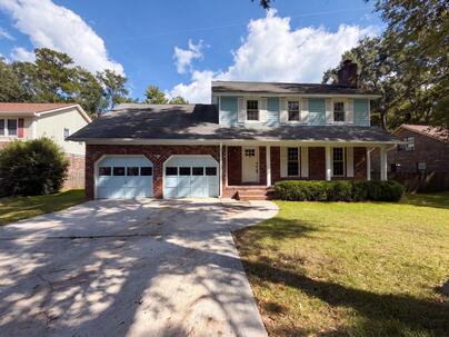 Photo 1 of 18 : 114 Blake Drive