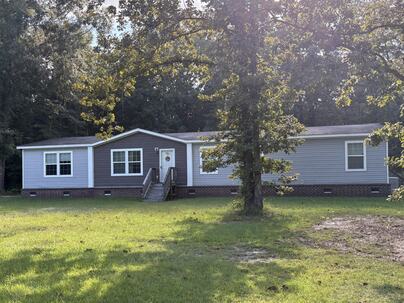 Photo 1 of 4 : 1031 Richburg Circle