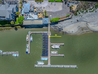 Photo 1 of 13 : 101 Palm Boulevard, #B2