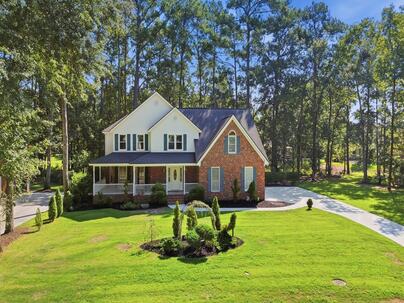 Photo 1 of 25 : 8622 Arthur Hills Circle