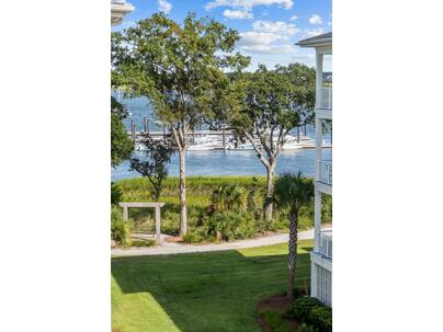 Photo 1 of 25 : 310 Longshore Street, #648