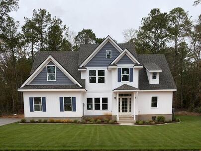 Photo 1 of 15 : 151 Sweetbriar Lane