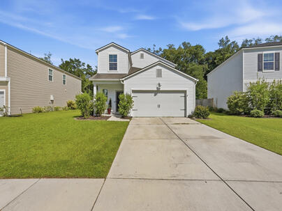 Photo 1 of 25 : 360 Matuskovic Drive