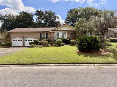 Photo 1 of 16 : 4351 Helene Drive