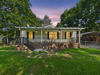 Photo 1 of 25 : 632 Levee Drive