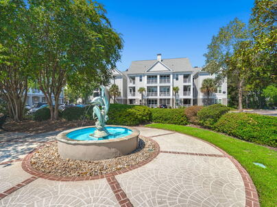 Photo 1 of 25 : 130 River Landing Drive, #Unit 11304