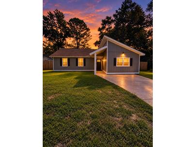 Photo 1 of 24 : 780 Corral Drive