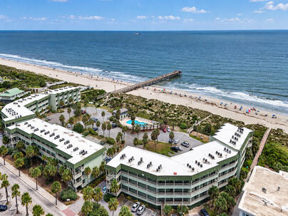 Photo 1 of 25 : 1300 Ocean Boulevard, #344-C