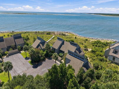 Photo 1 of 25 : 334 Seabrook Island Road