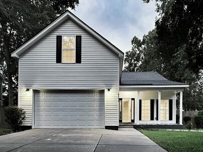 Photo 1 of 25 : 8324 Berringer Bluff